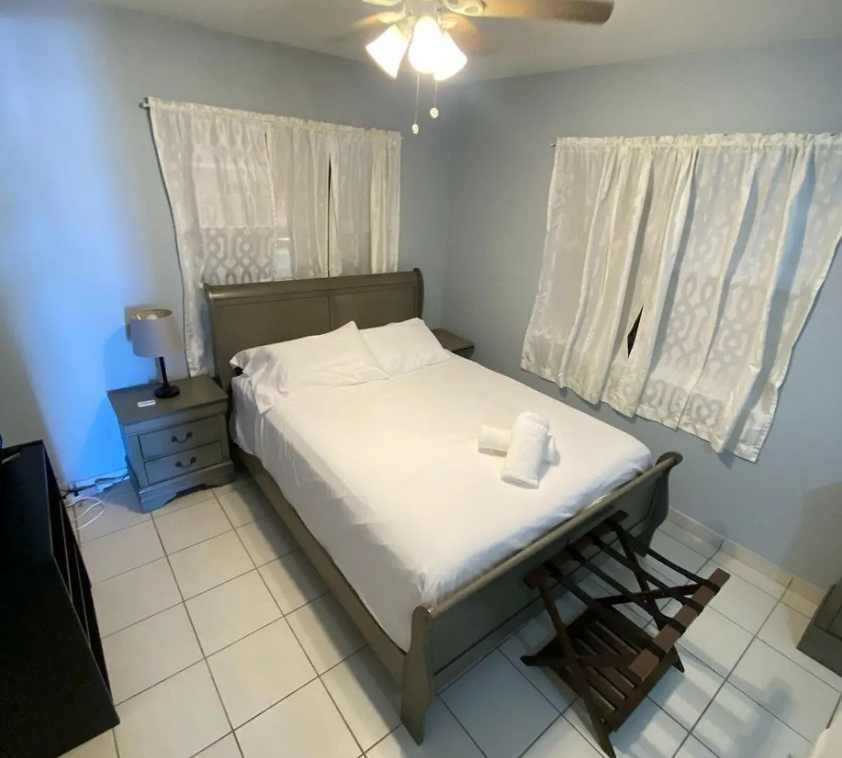 Seabreeze Family Beach Retreat Arecibo